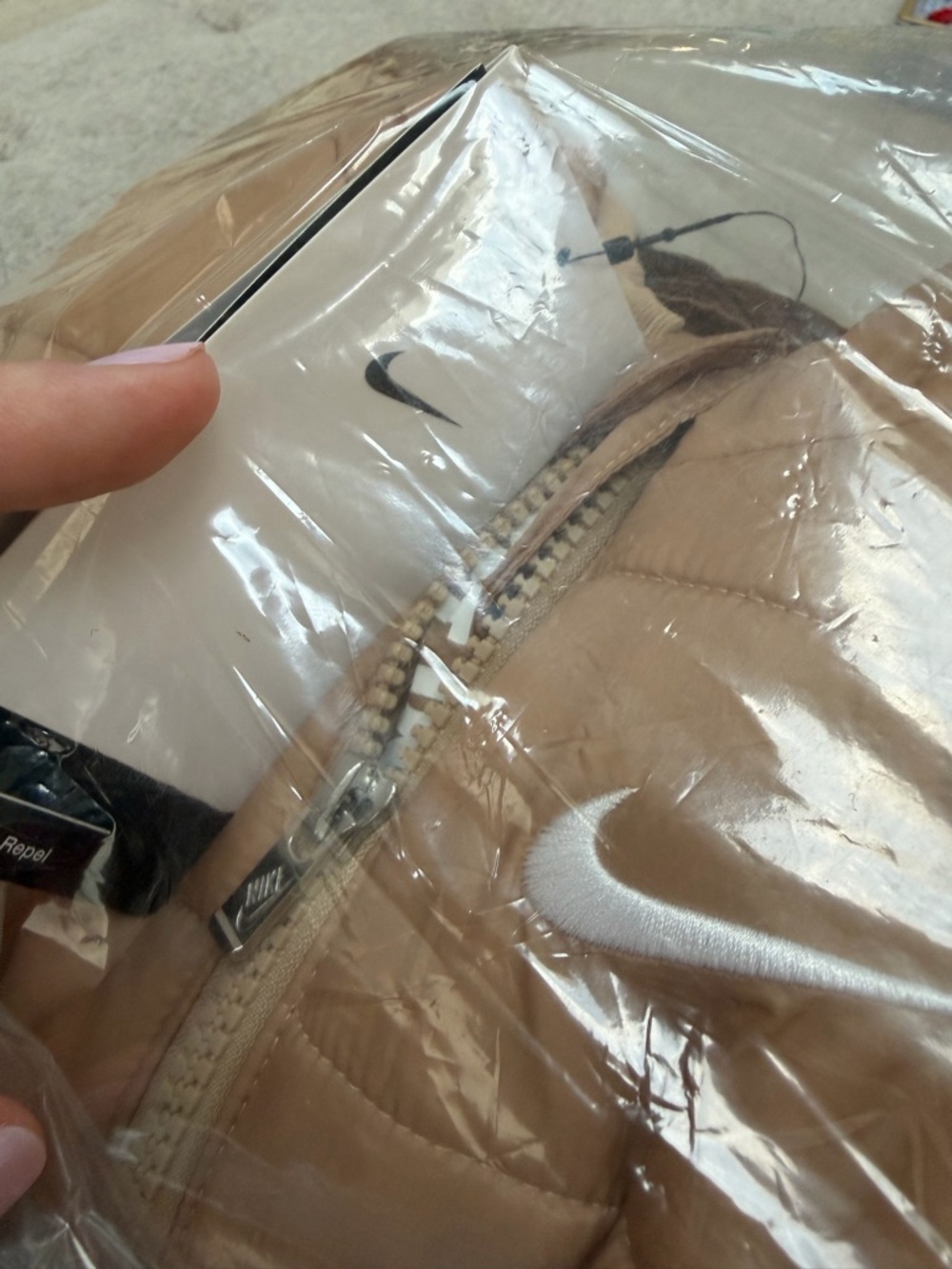 NWT NIKE REPEL PUFFER COAT TODDLER PUFFER JACKET NIKE SWOOSH SIZE 18mo - Picture 5 of 7